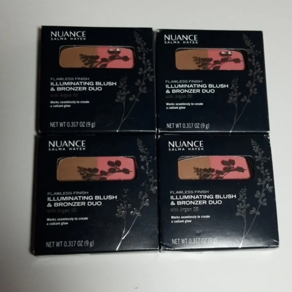 NWT Nuane Golden Pink Illuminating Blush Bronzer